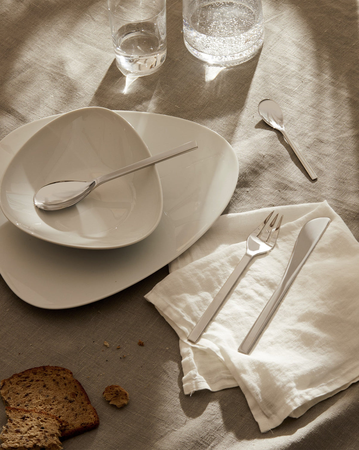 Alessi Colombina Cutlery Set — 72 Pieces / 18 People - alessi catalogue image 2