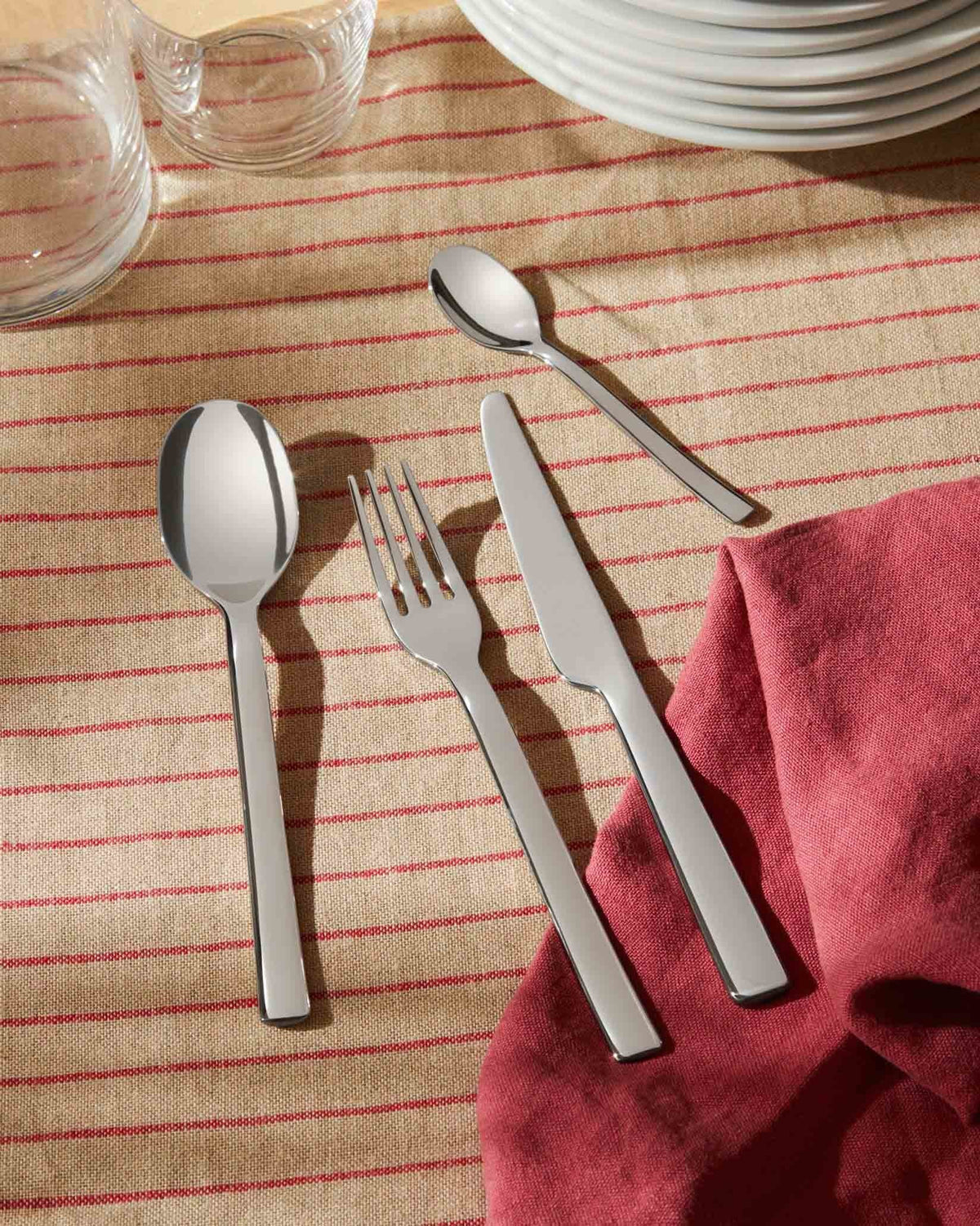 Alessi Ovale Cutlery Set — 24 Pieces / 6 People - alessi catalogue image 2