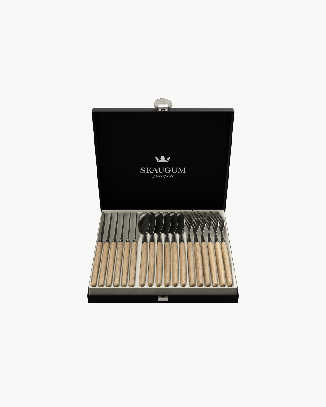 Skaugum Oak Handle collection