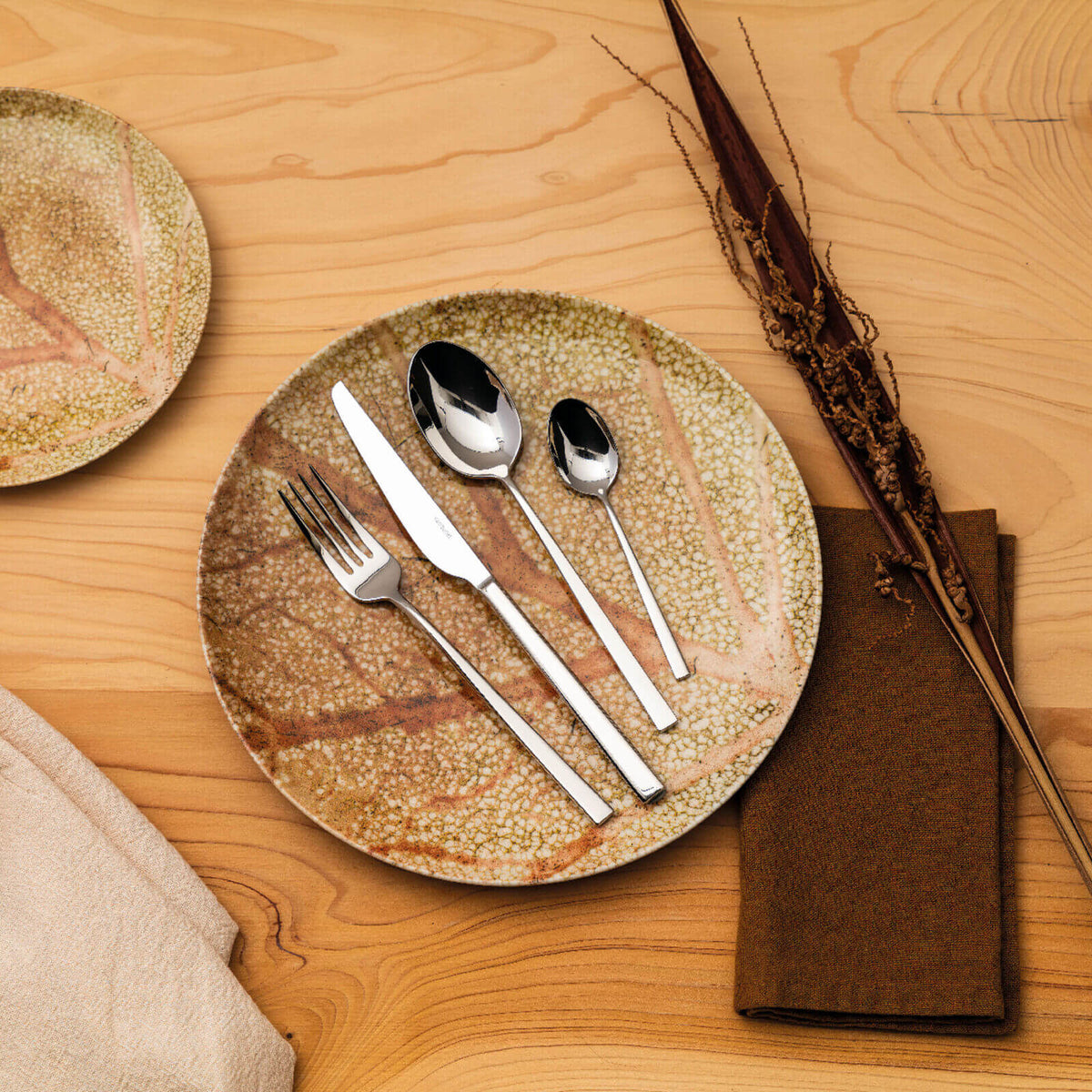Sambonet Linea Q Cutlery Set — 24 Pieces