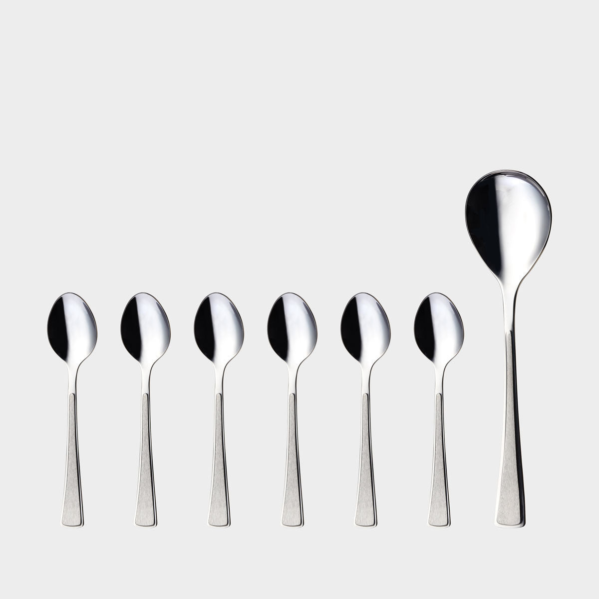 Hardanger Ramona Dessert Set - catalogue image 1