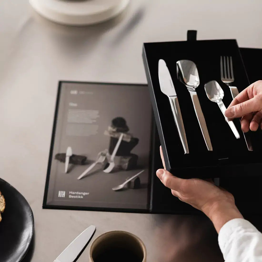 Hardanger Tina Cutlery Set 48 Pieces