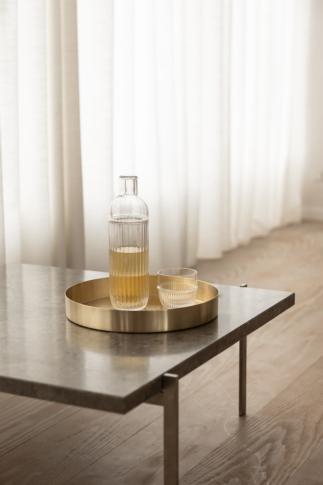 Table Noir Cafe glass og karaffel av Rikke Malling (Klart Krystallglass)
