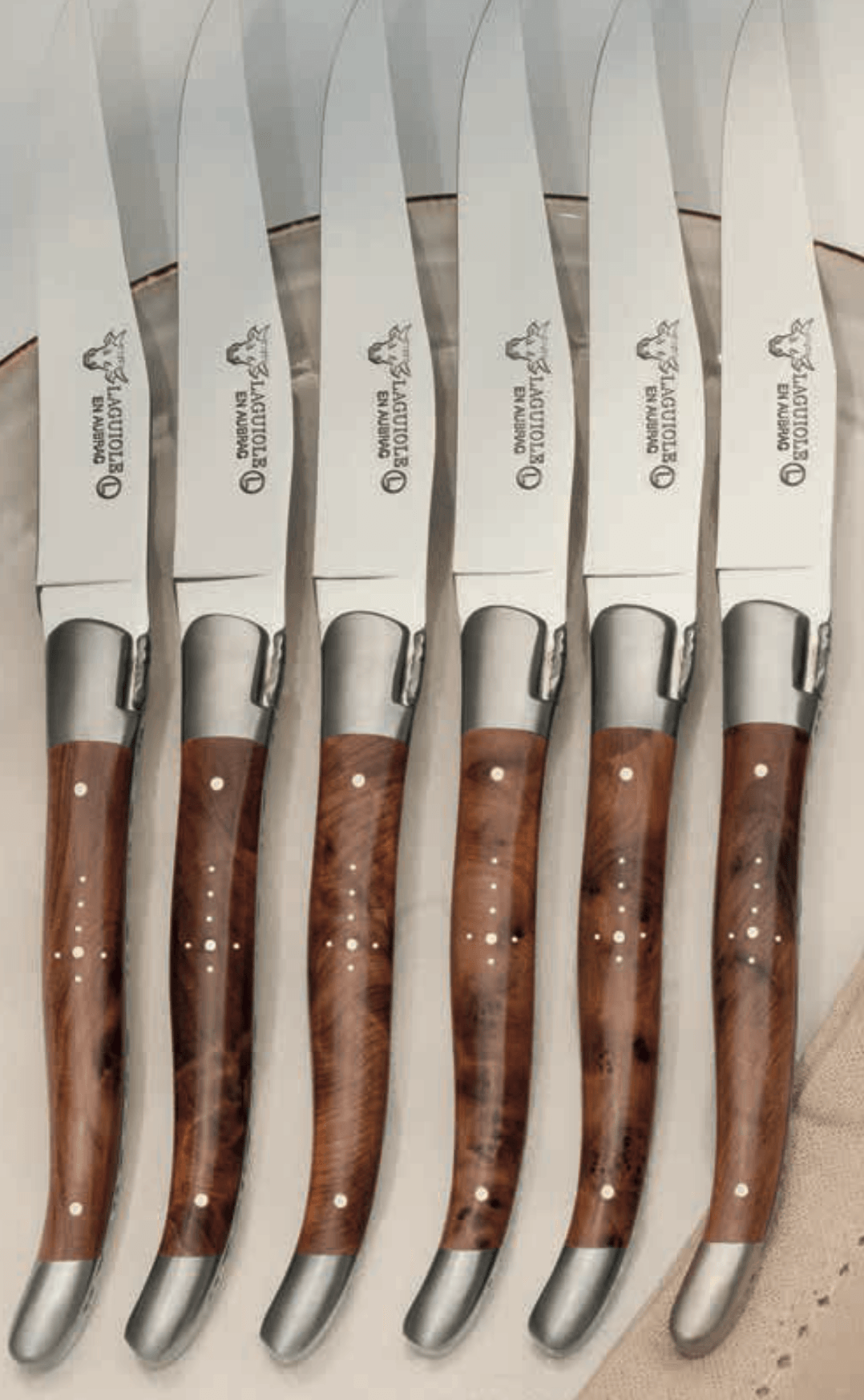 Laguiole en Aubrac Thuja Table Knives - 6 Pieces - image 4