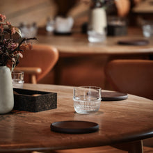 Table Noir Cafe glass og karaffel av Rikke Malling (Klart Krystallglass)
