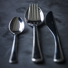 Table Noir for 108 — Brilliant Cutlery Set - image 5