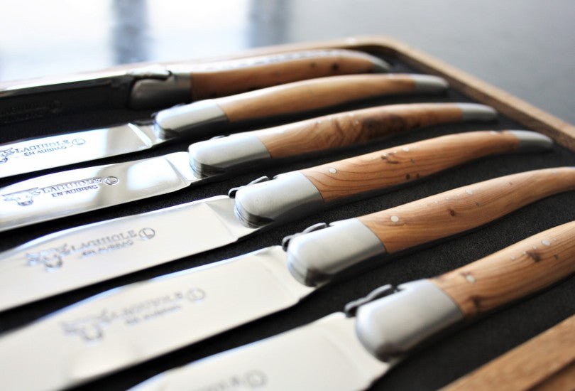 Laguiole en Aubrac Juniper Table Knives - 6 Pieces - image 3
