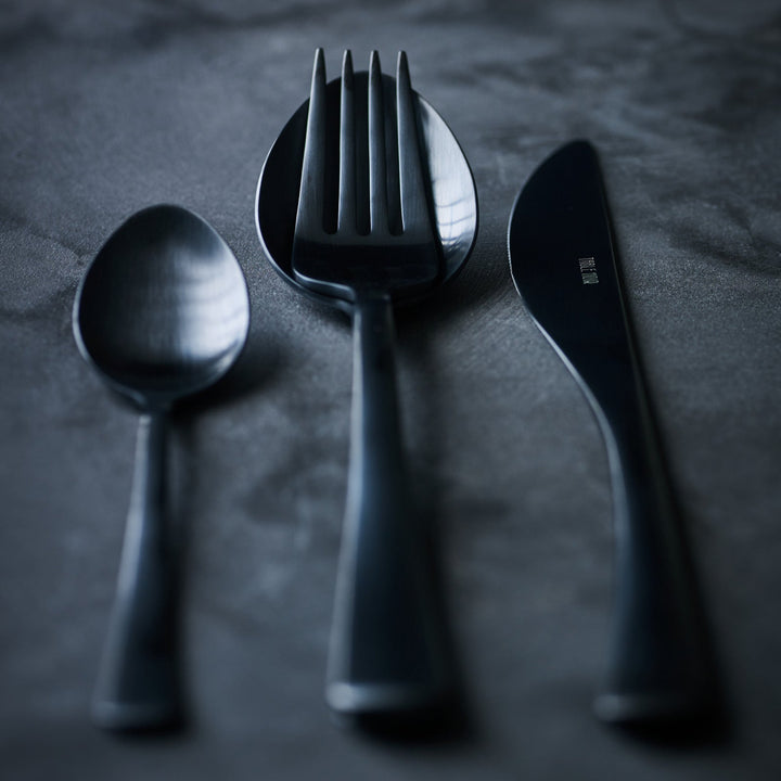 Table Noir for 108 — Noir Cutlery Set